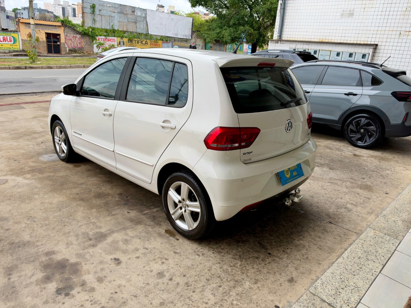 VOLKSWAGEN FOX