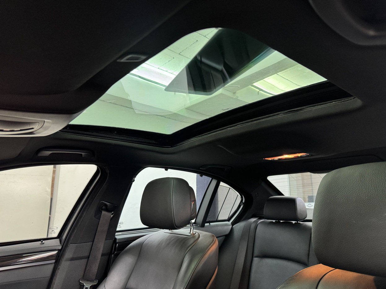 BMW 535i