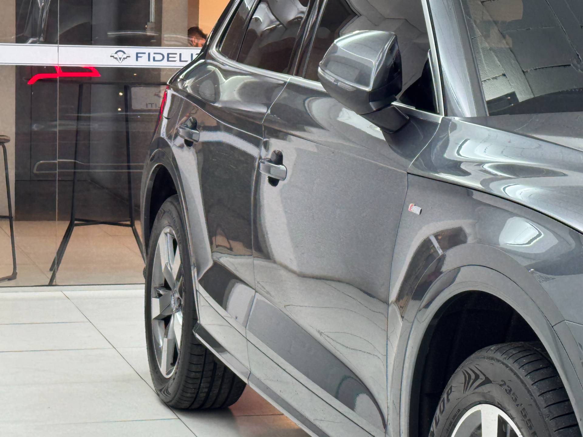 AUDI Q5