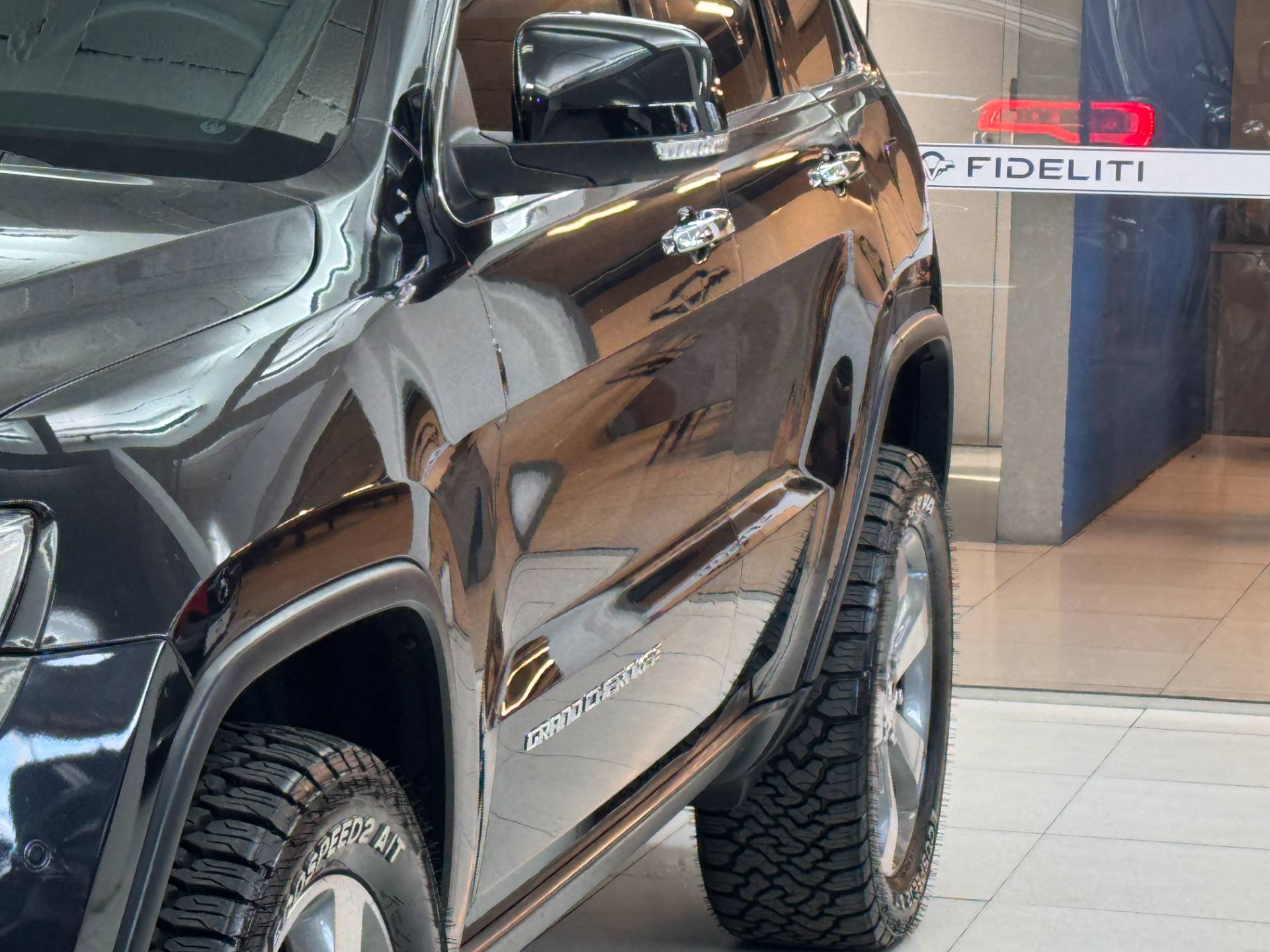 JEEP CHEROKEE