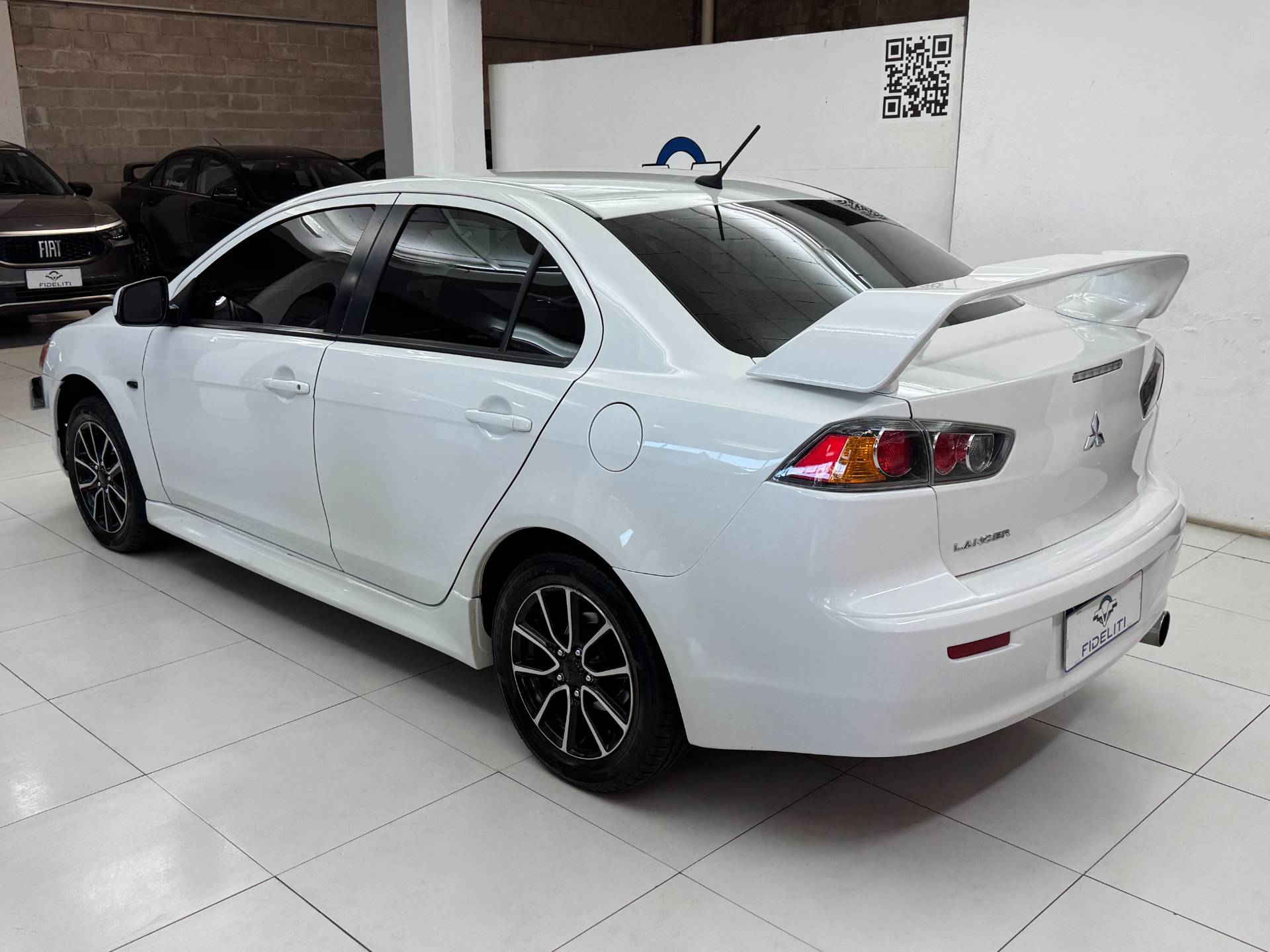 MITSUBISHI LANCER