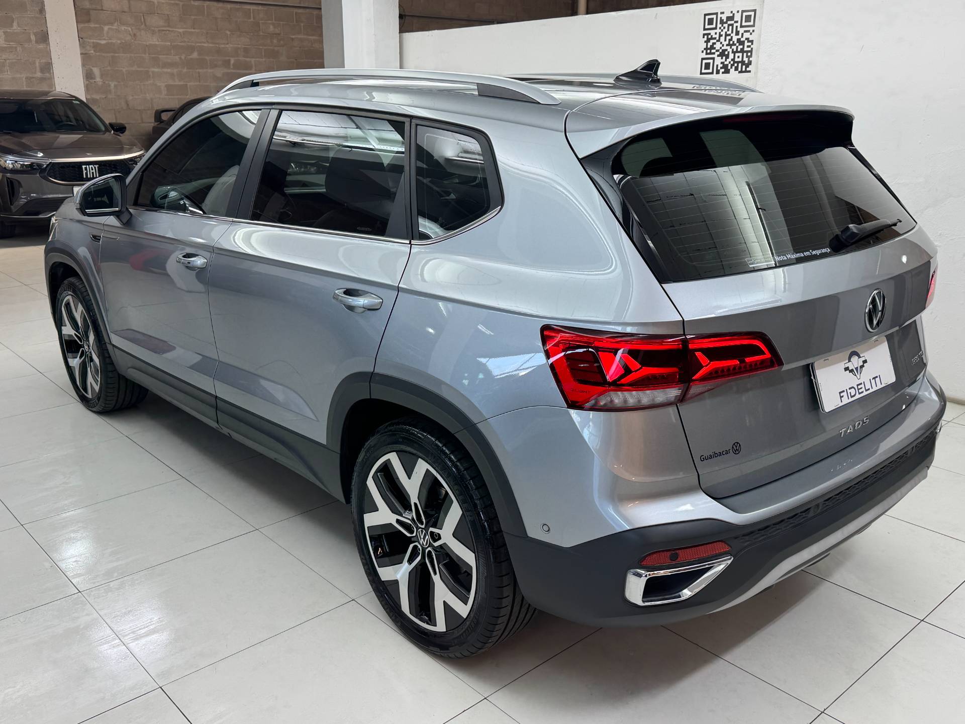 VOLKSWAGEN TAOS