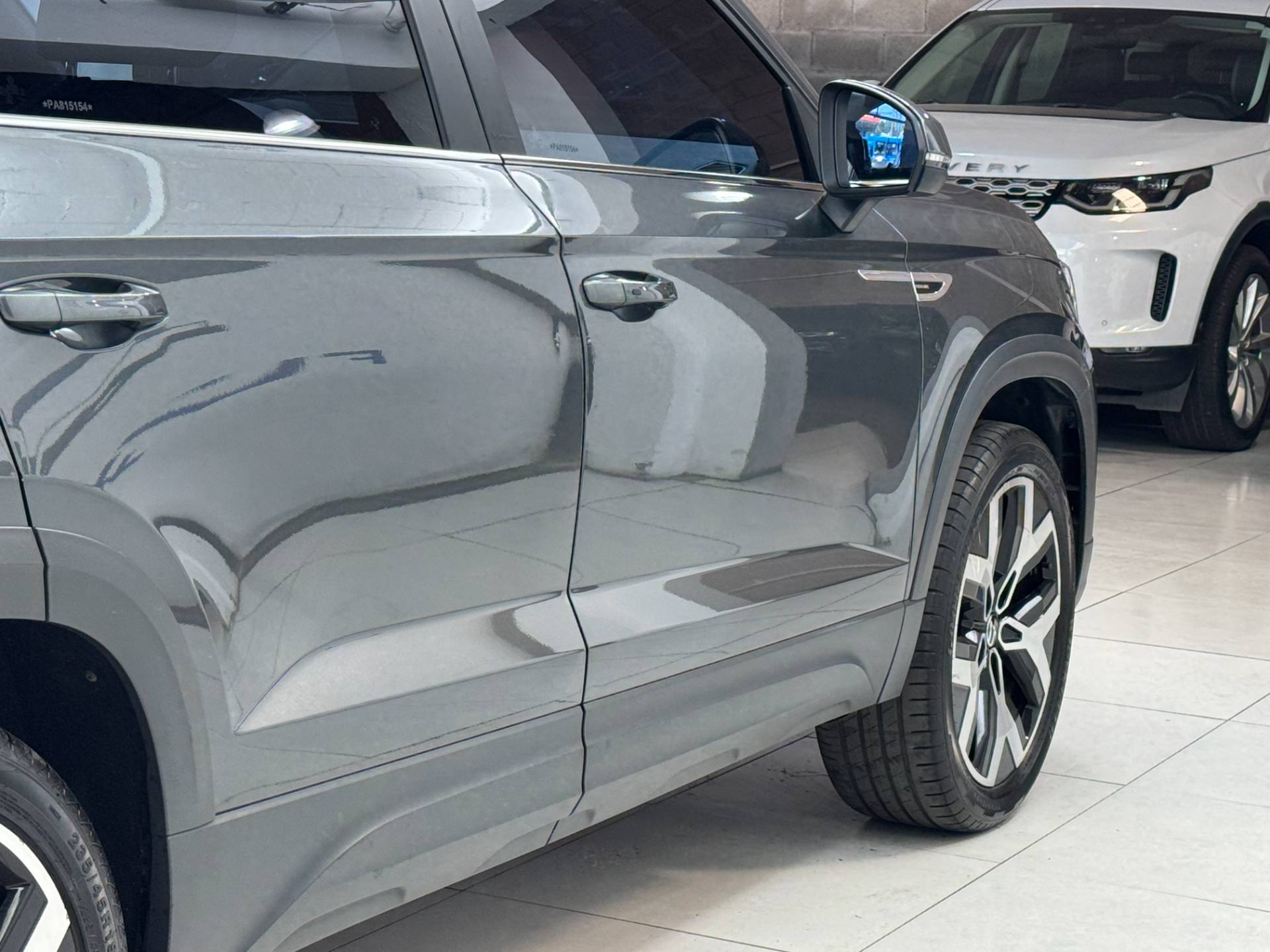 VOLKSWAGEN TAOS