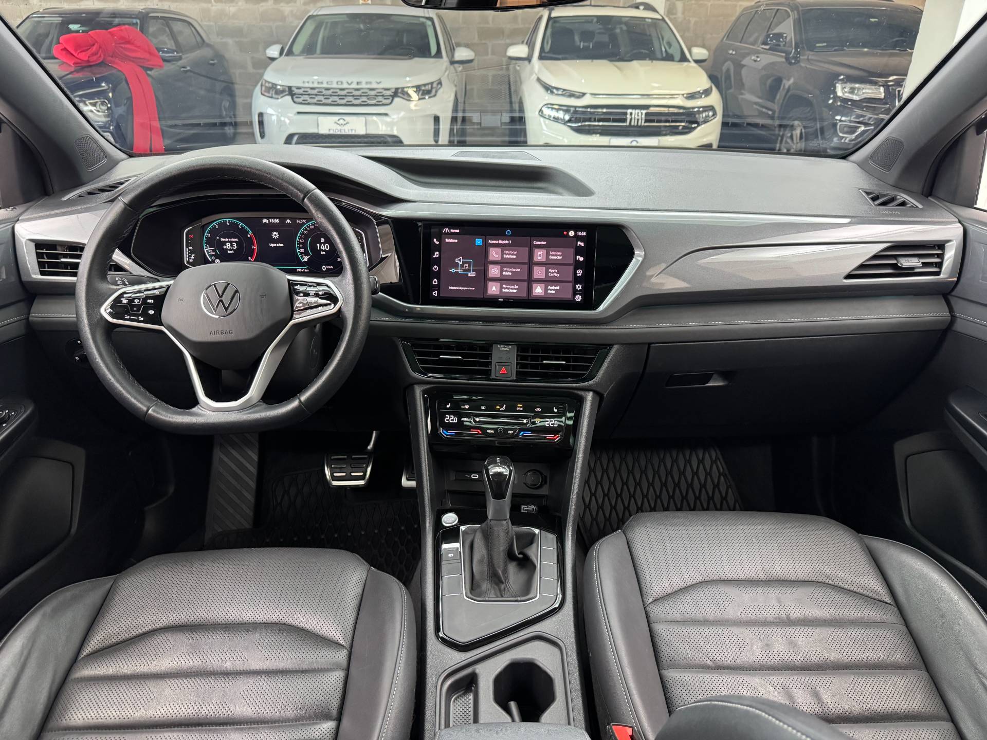 VOLKSWAGEN TAOS
