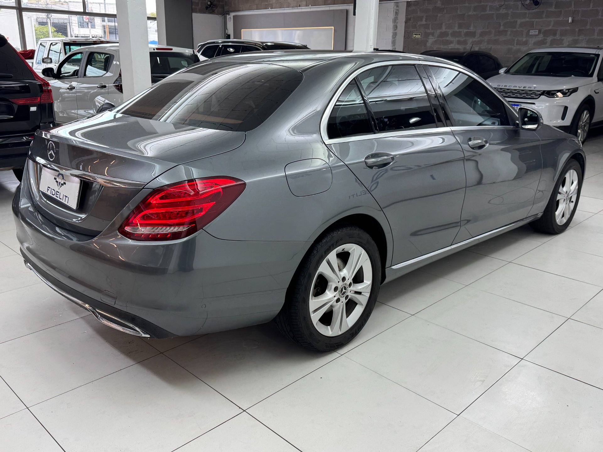 MERCEDES-BENZ C 180