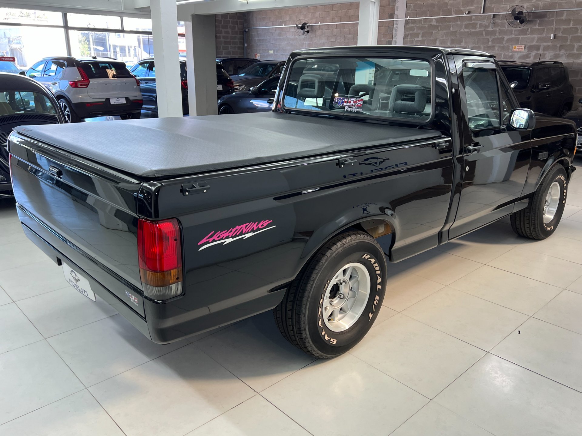 FORD F-1000