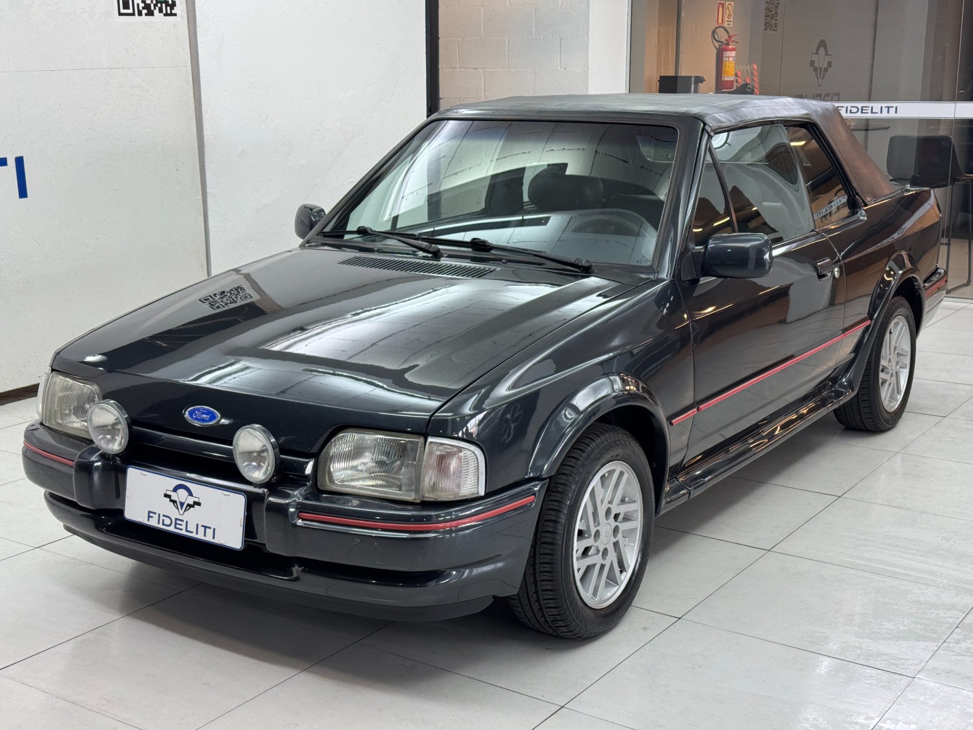 FORD ESCORT