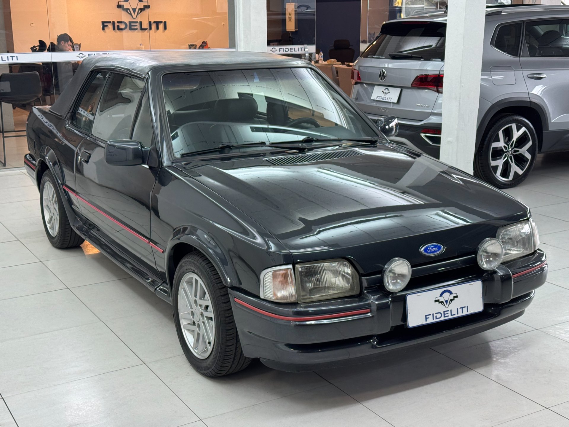 FORD ESCORT
