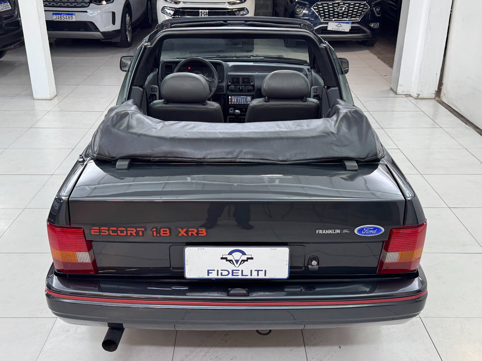 FORD ESCORT