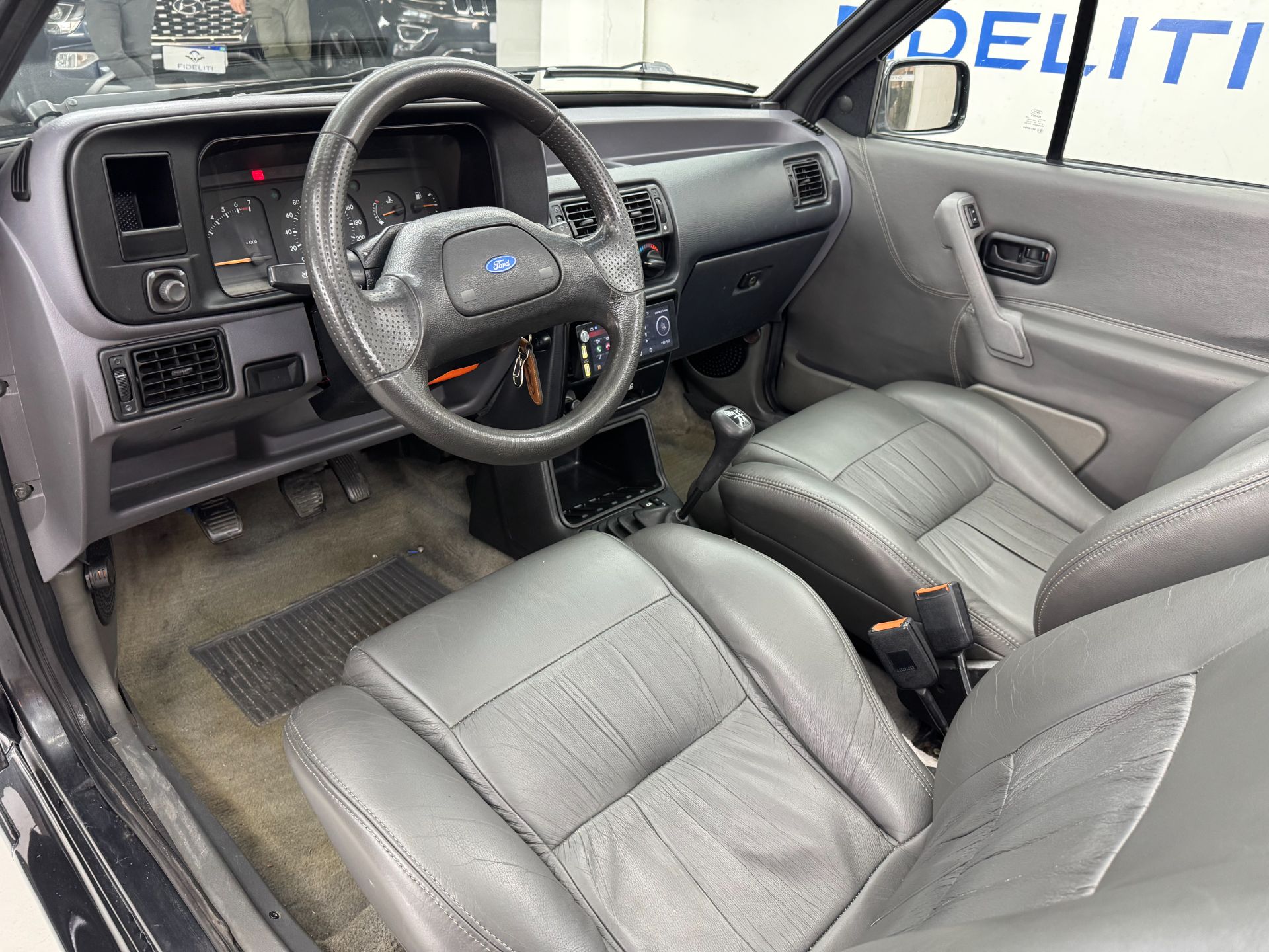 FORD ESCORT
