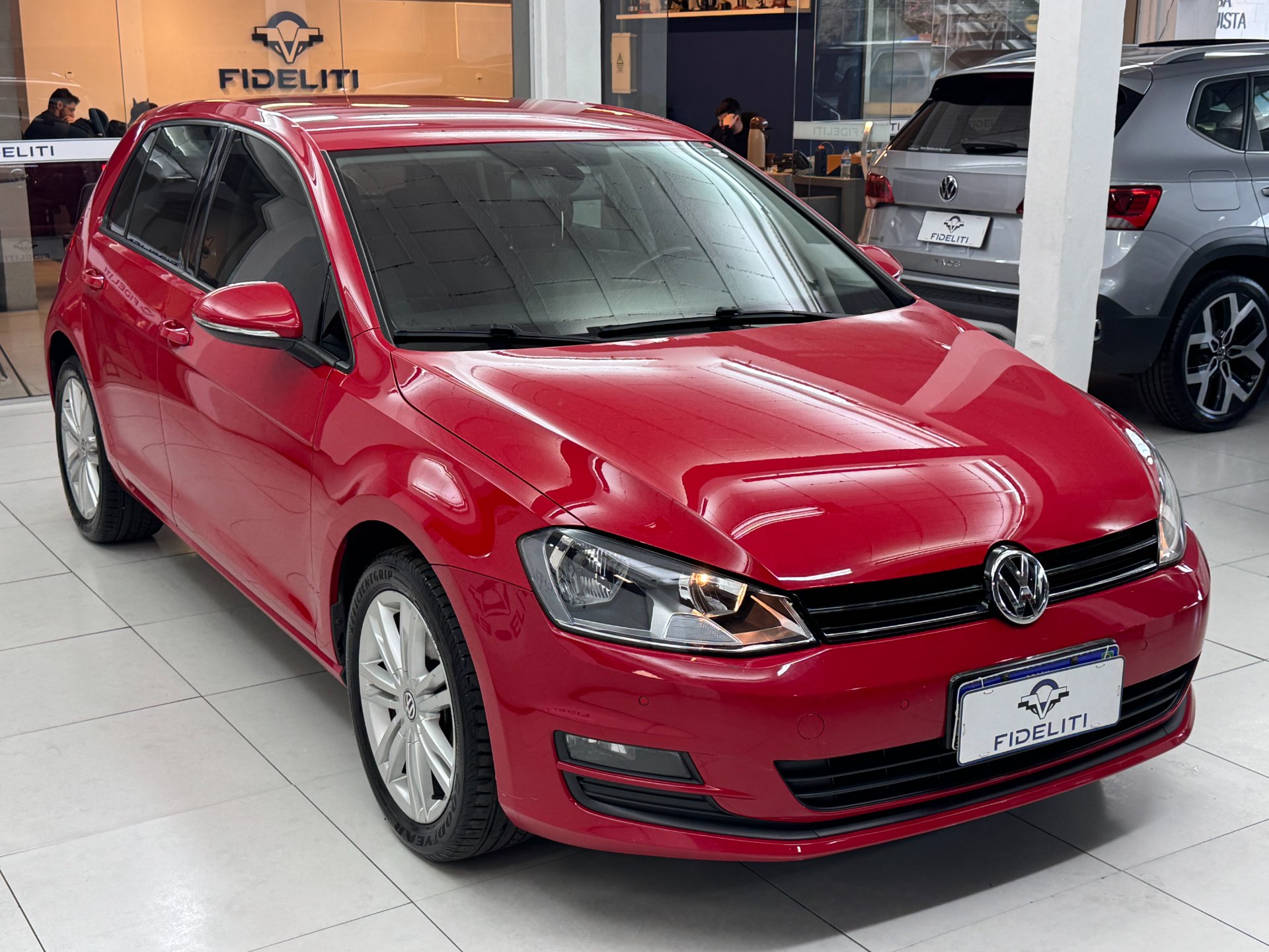 VOLKSWAGEN GOLF
