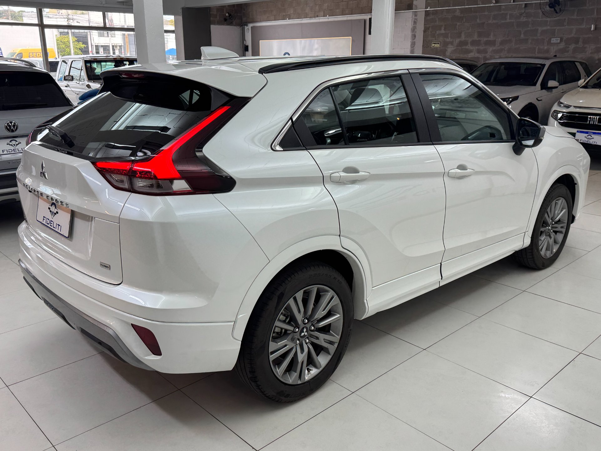 MITSUBISHI ECLIPSE CROSS
