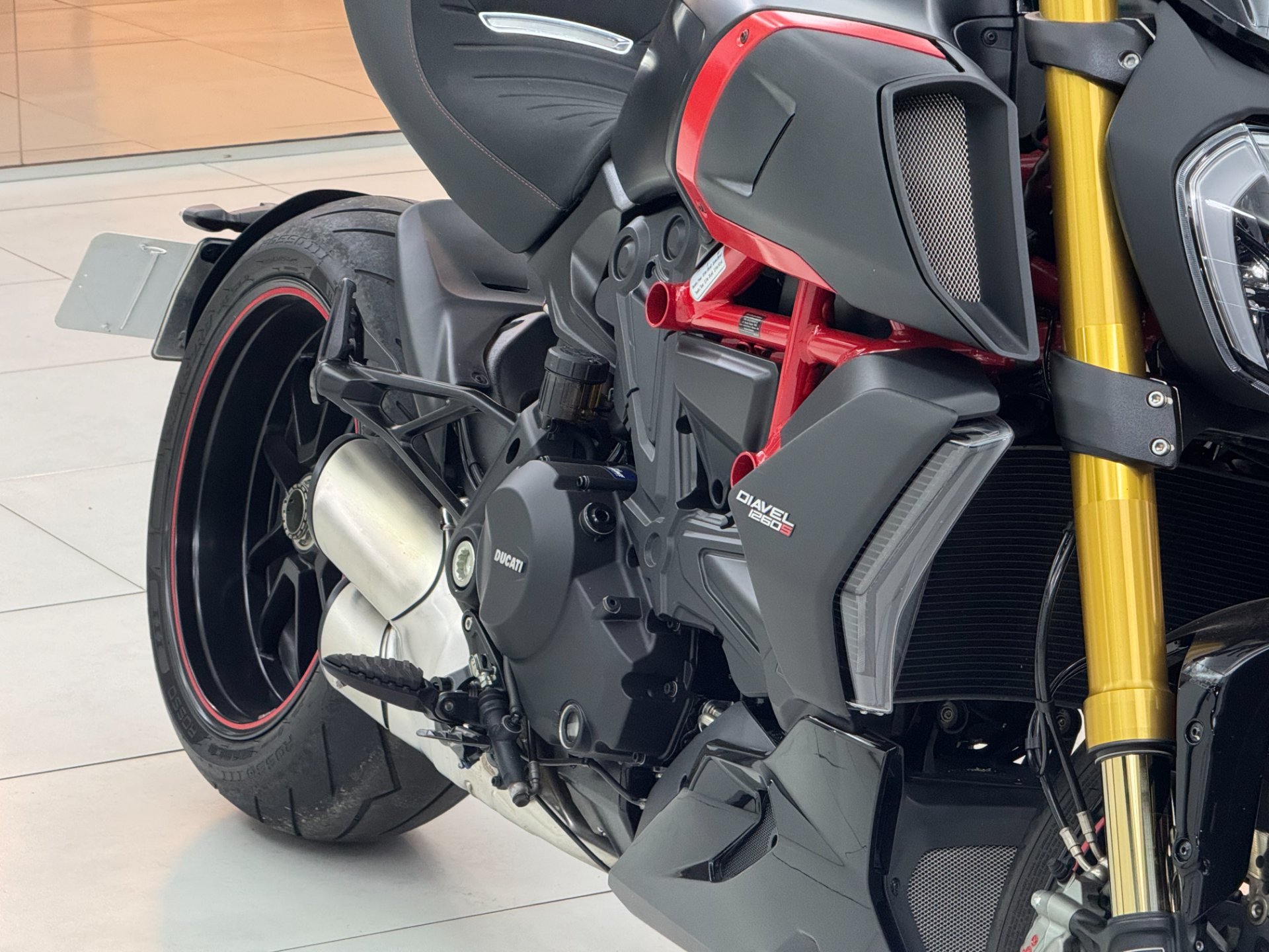 DUCATI DIAVEL 1260 S