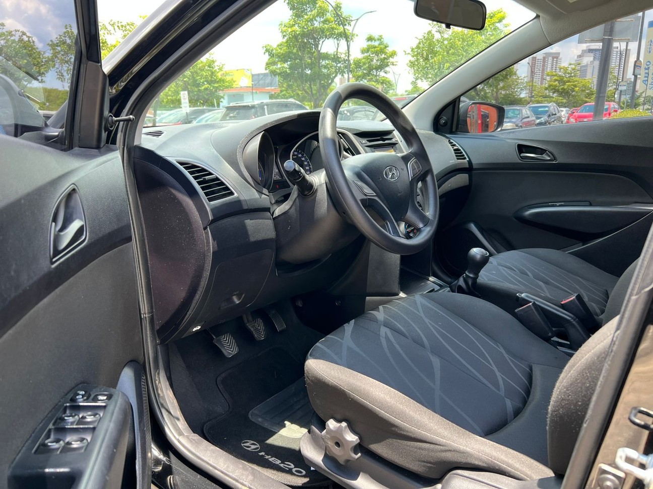 HYUNDAI HB20 1.0 COMFORT PLUS 12V 2014