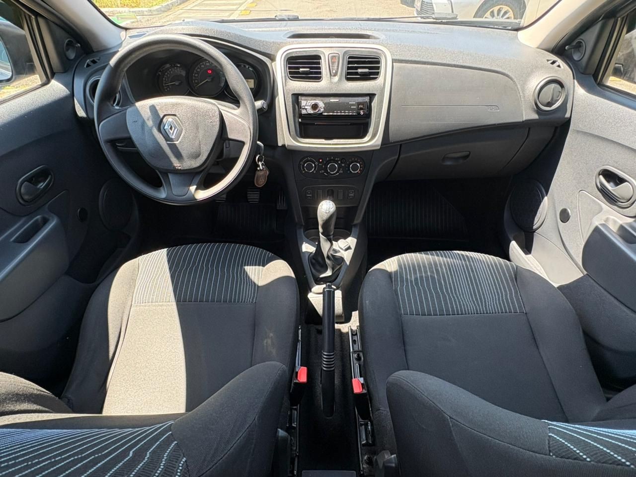 RENAULT LOGAN 1.0 AUTHENTIQUE 16V