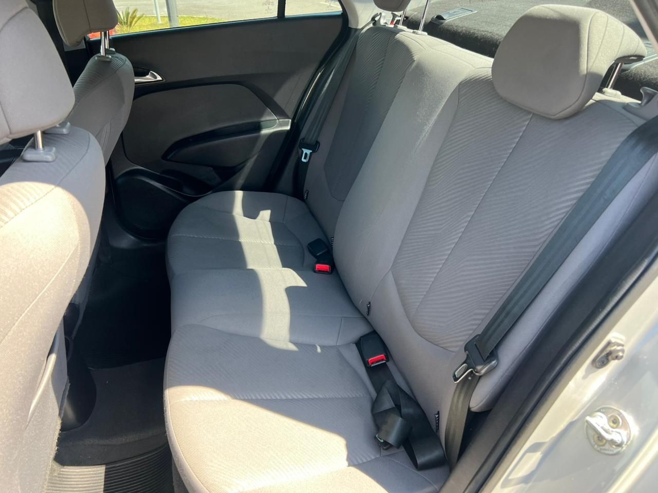 HYUNDAI HB20S 1.6 COMFORT PLUS 16V