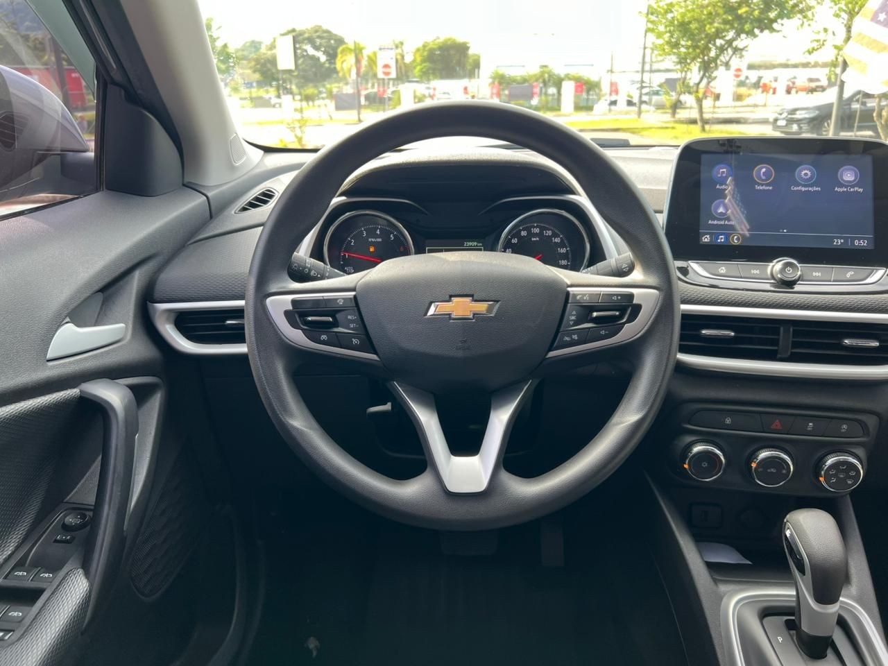 CHEVROLET TRACKER