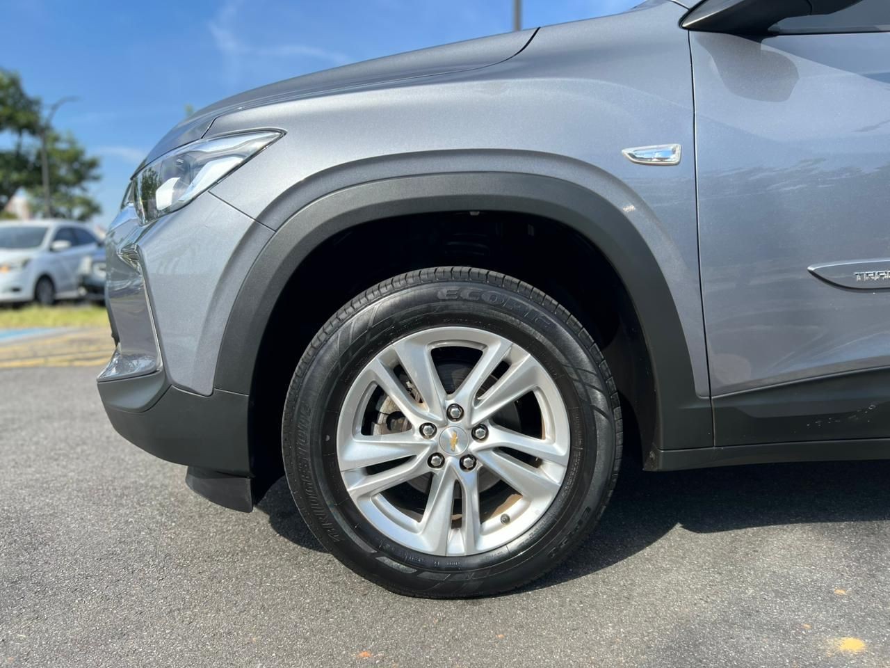 CHEVROLET TRACKER