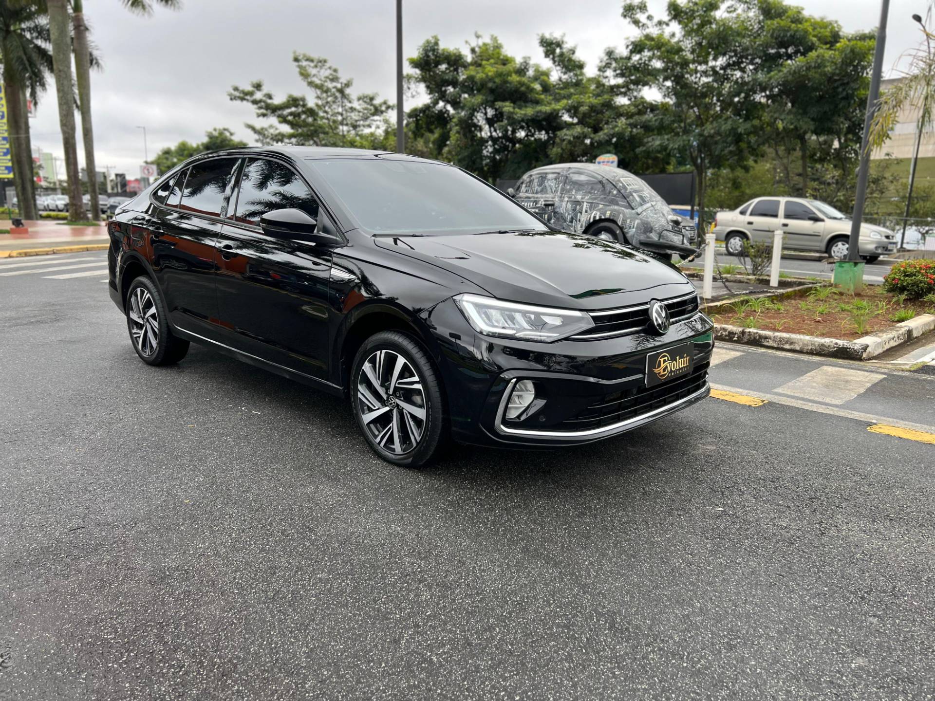 VOLKSWAGEN VIRTUS