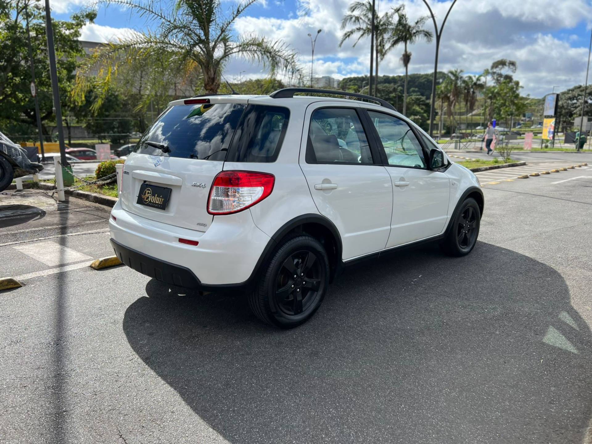 SUZUKI SX4