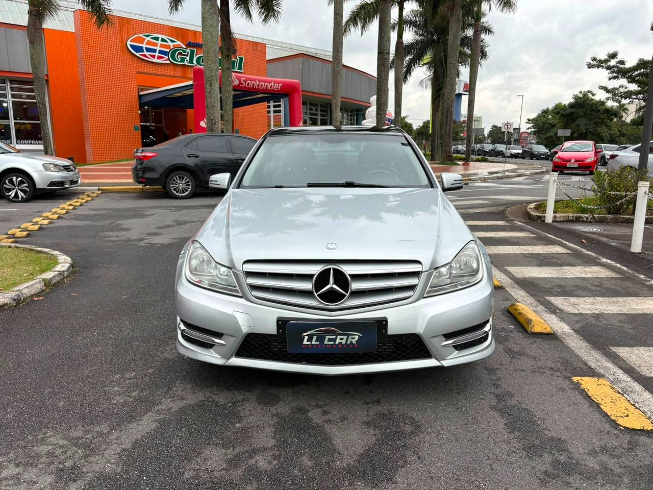MERCEDES-BENZ C 180