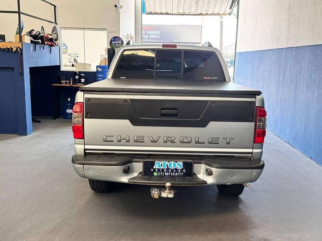 CHEVROLET S10