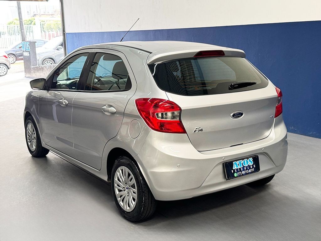 FORD KA