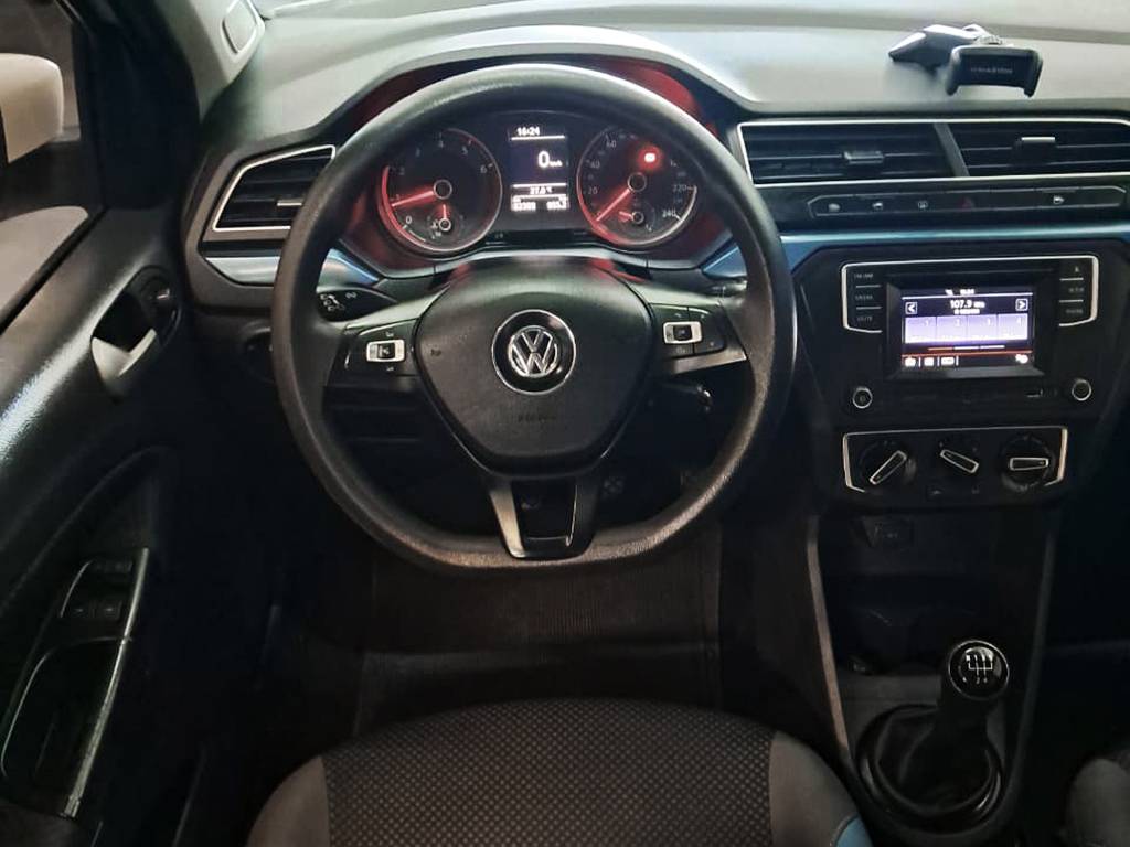 VOLKSWAGEN VOYAGE