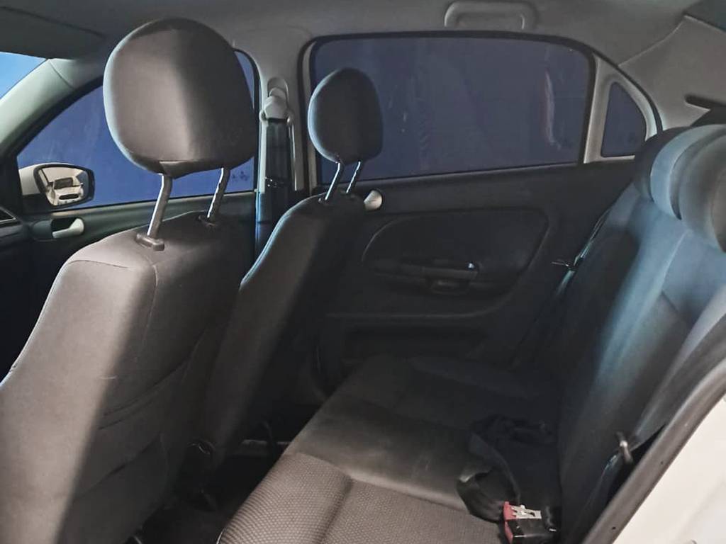 VOLKSWAGEN VOYAGE