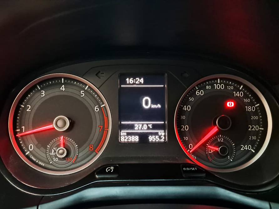 VOLKSWAGEN VOYAGE