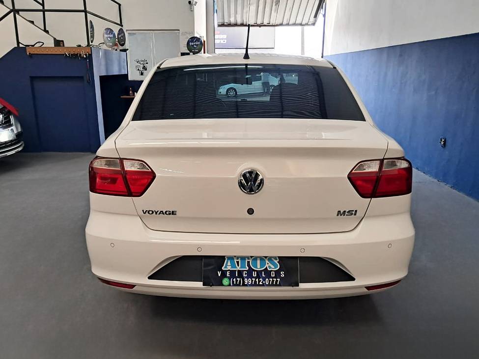 VOLKSWAGEN VOYAGE