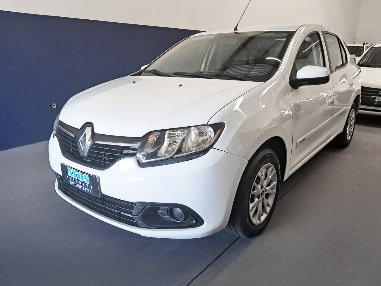 RENAULT LOGAN