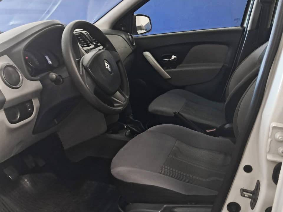 RENAULT LOGAN
