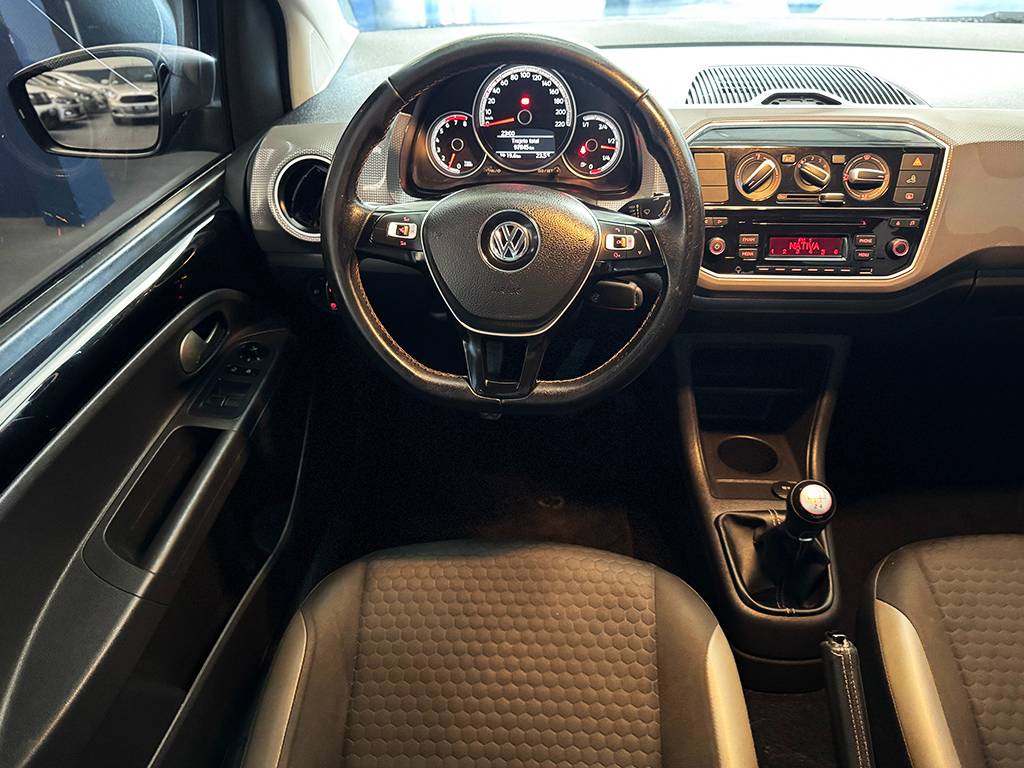 VOLKSWAGEN CROSS UP