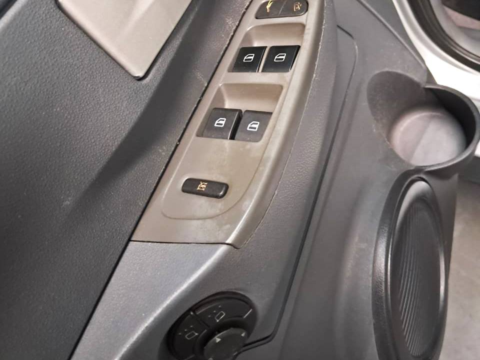VOLKSWAGEN SPACEFOX
