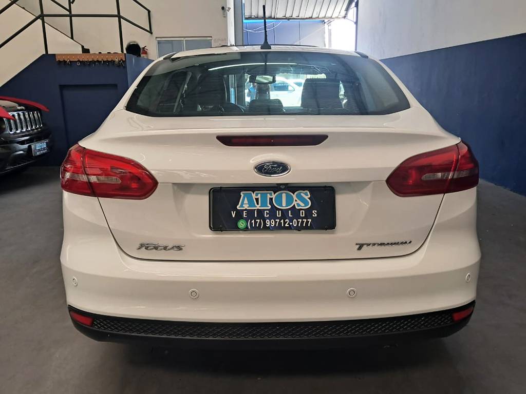 FORD FOCUS