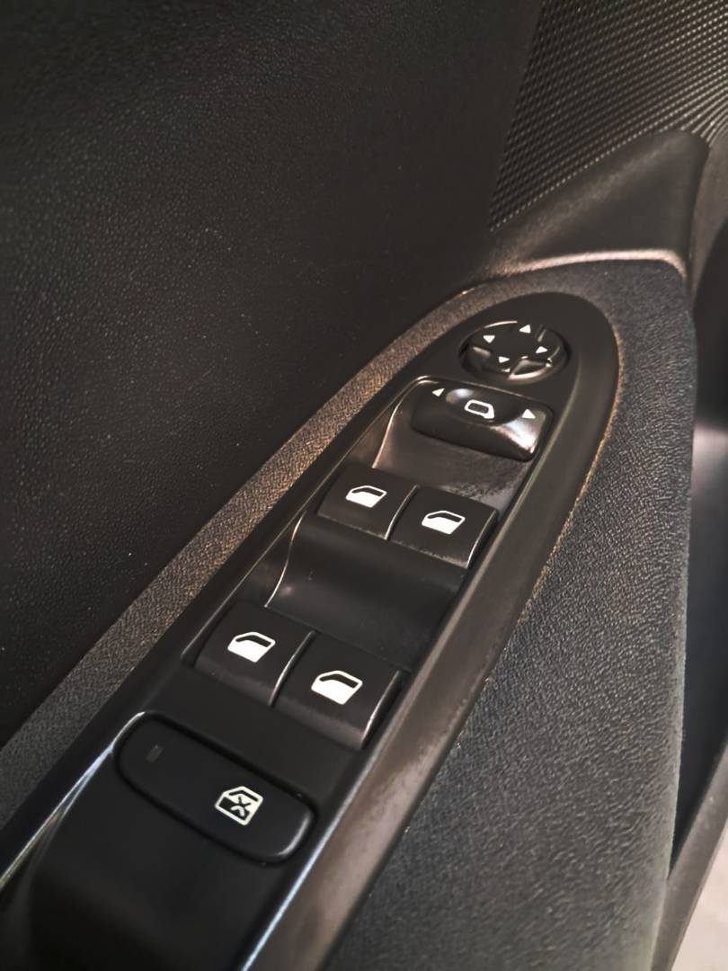 CITROEN C4 LOUNGE