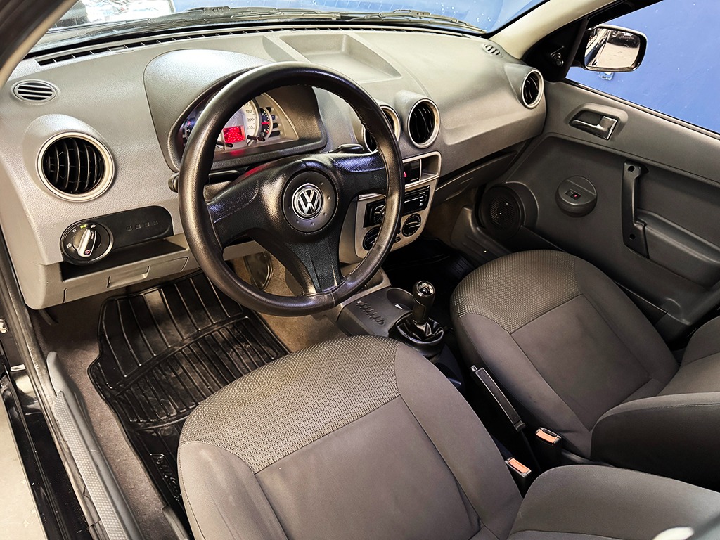 VOLKSWAGEN SAVEIRO