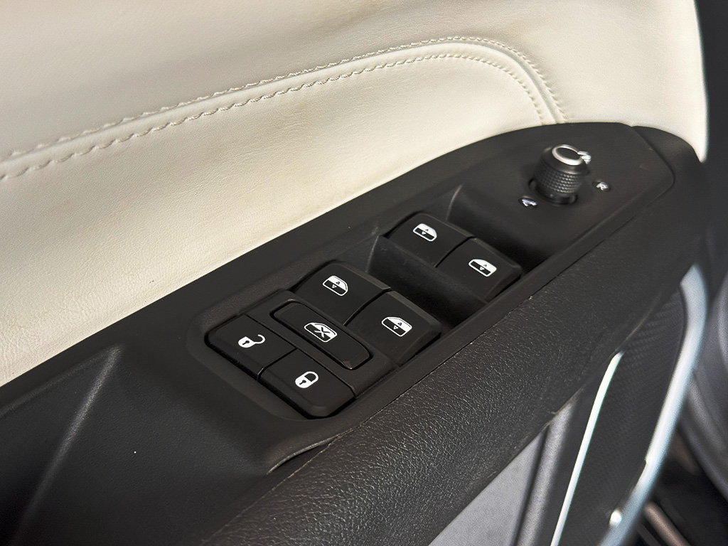 JEEP COMMANDER