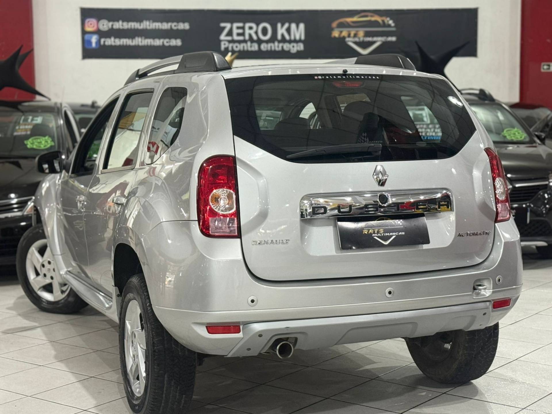 RENAULT DUSTER