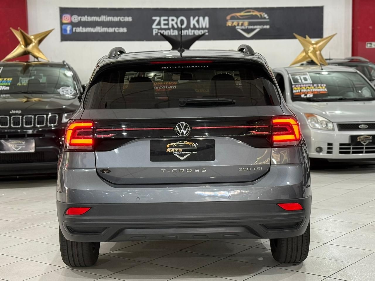 VOLKSWAGEN T-CROSS