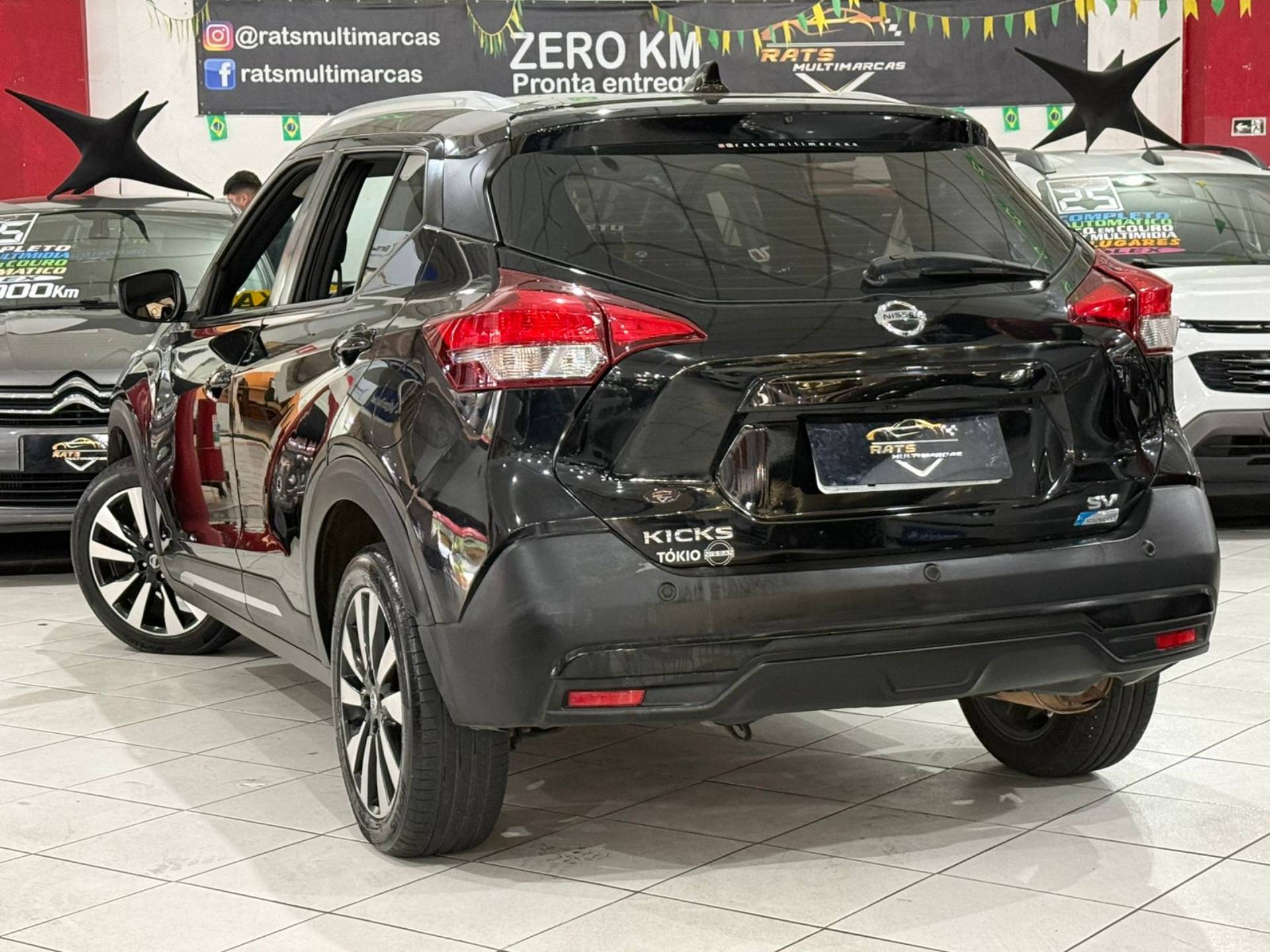 NISSAN KICKS