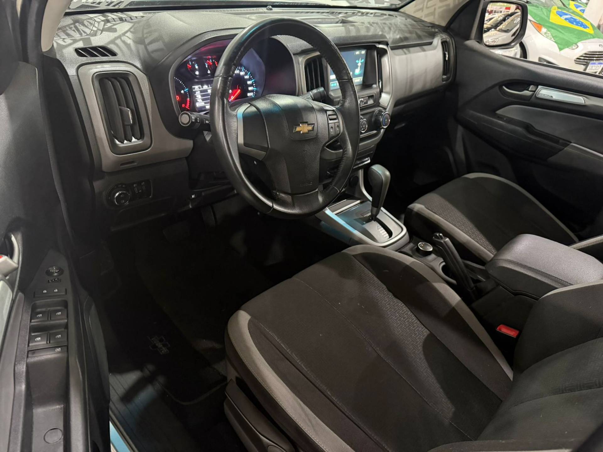CHEVROLET S10