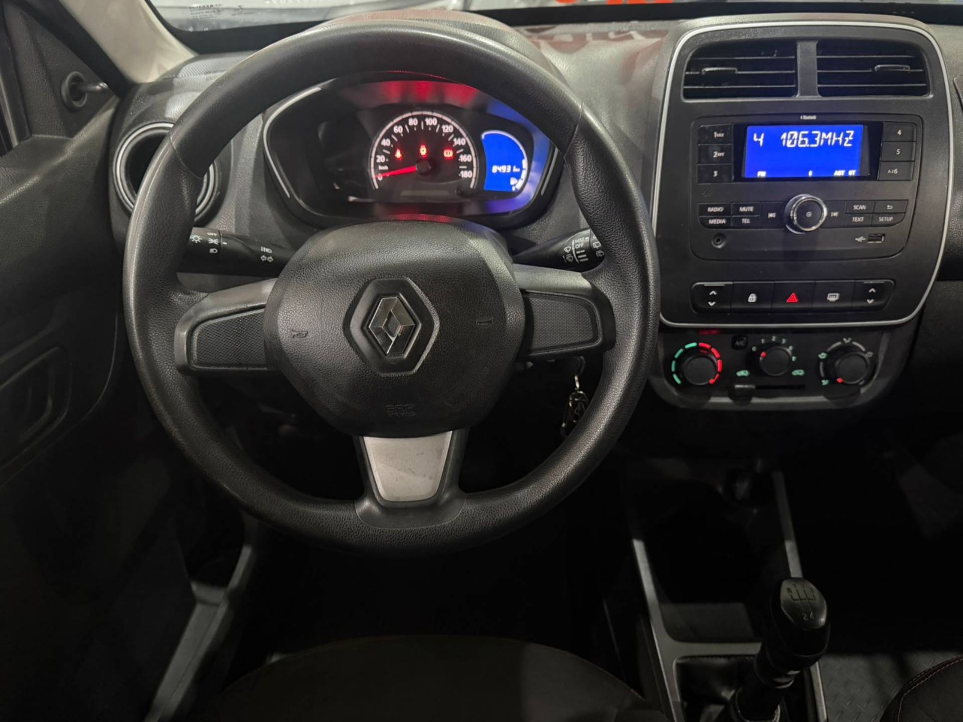 RENAULT KWID