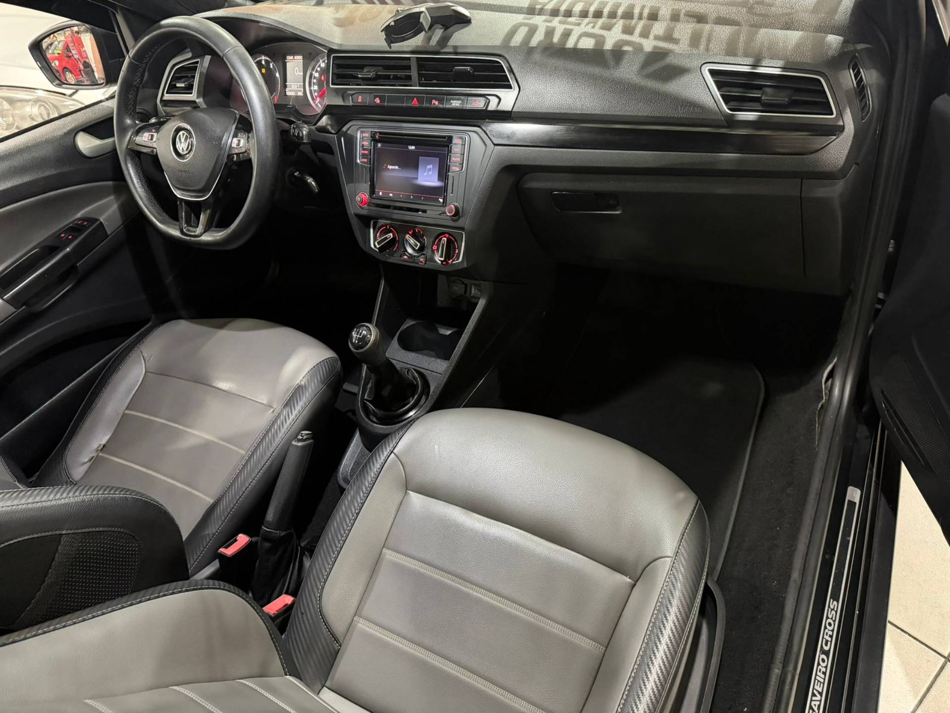 VOLKSWAGEN SAVEIRO