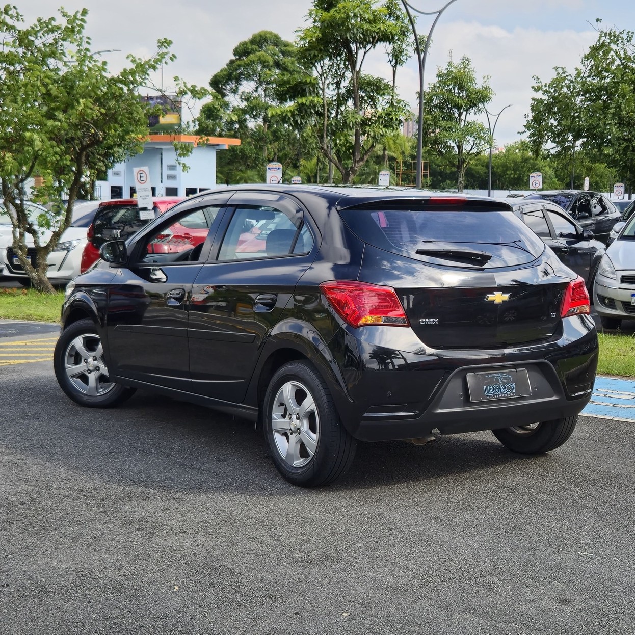 Car Image 4