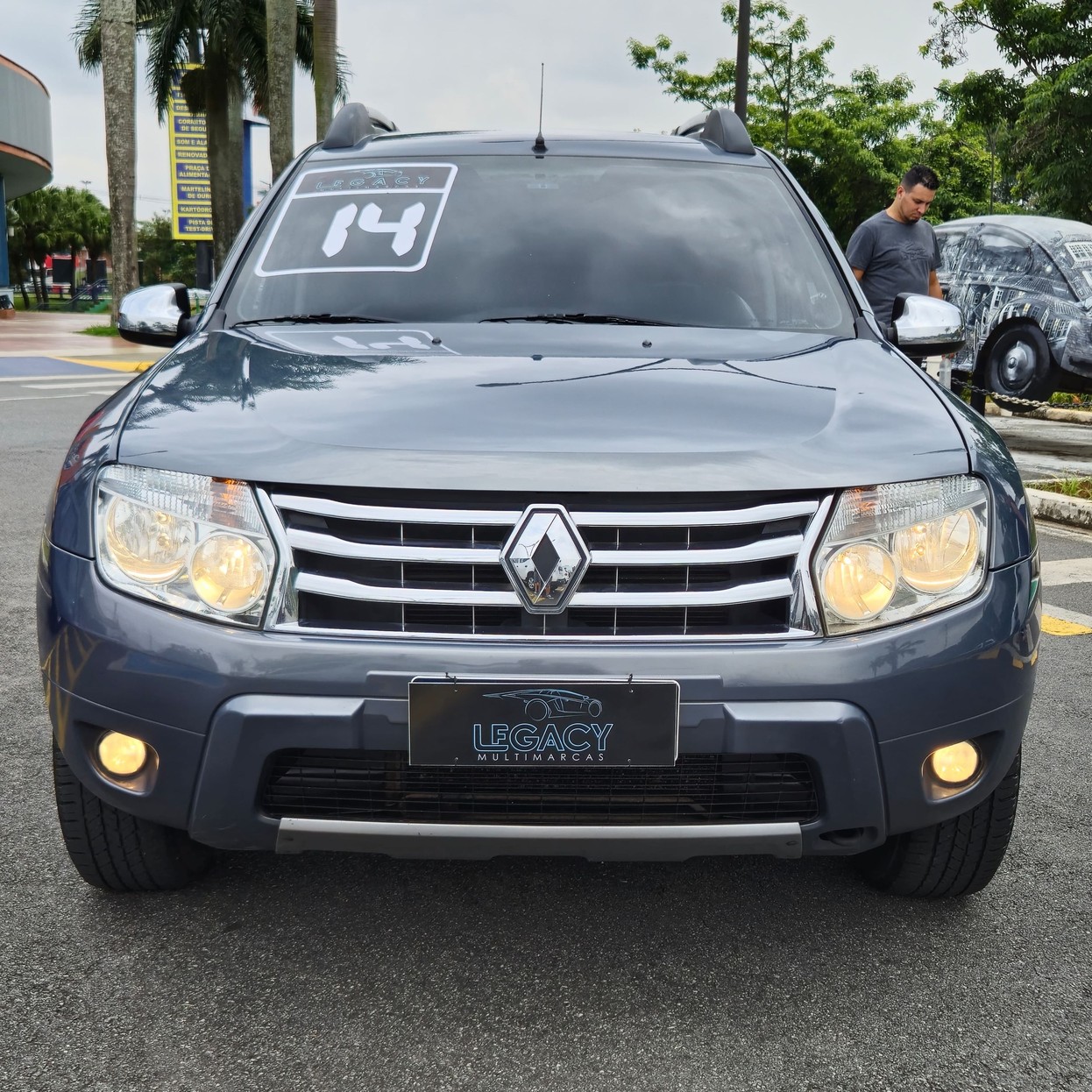 Car Image 13