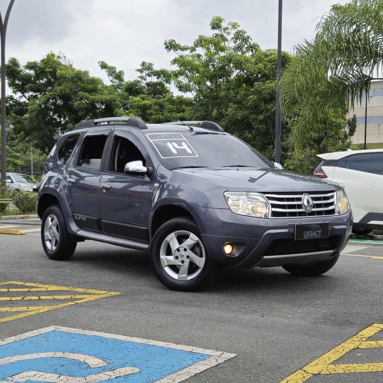 Car Image 3
