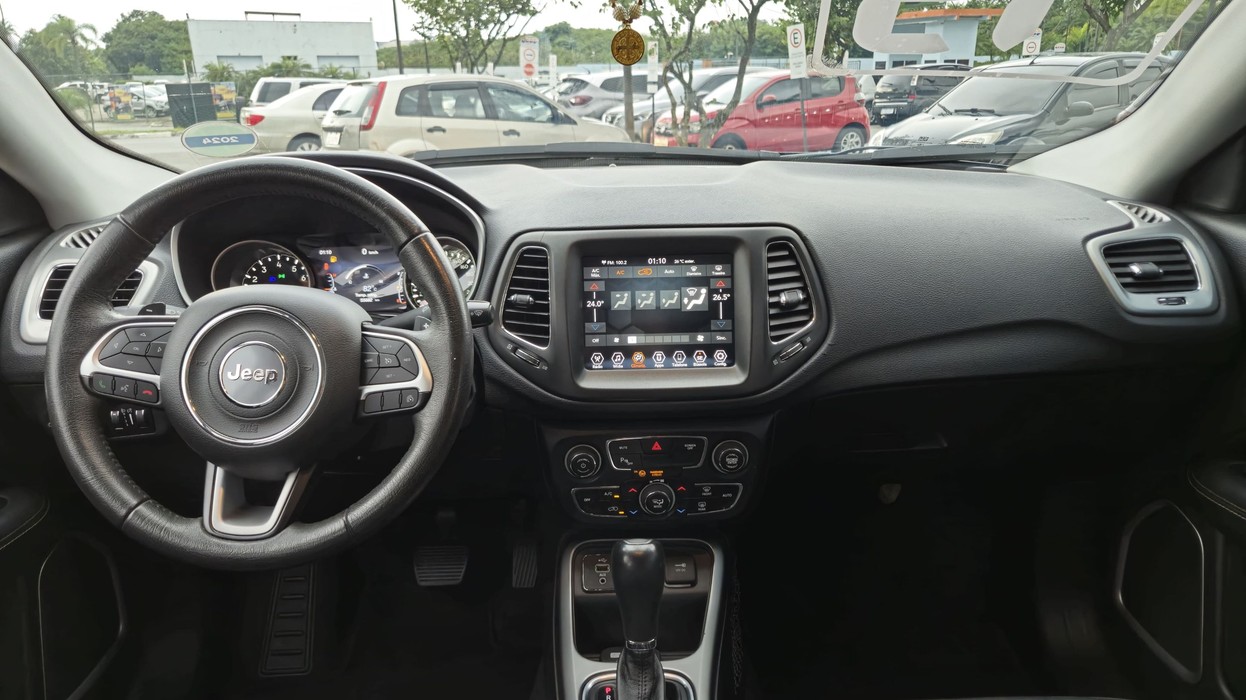 Car Image 5
