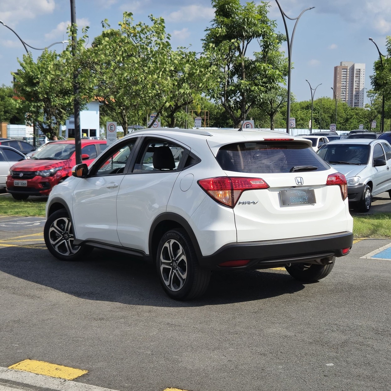 Car Image 4
